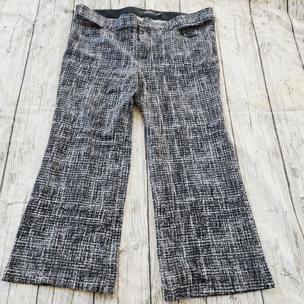 Torrid Women Pants 26R Black Nylon Rayon Geometric Flare